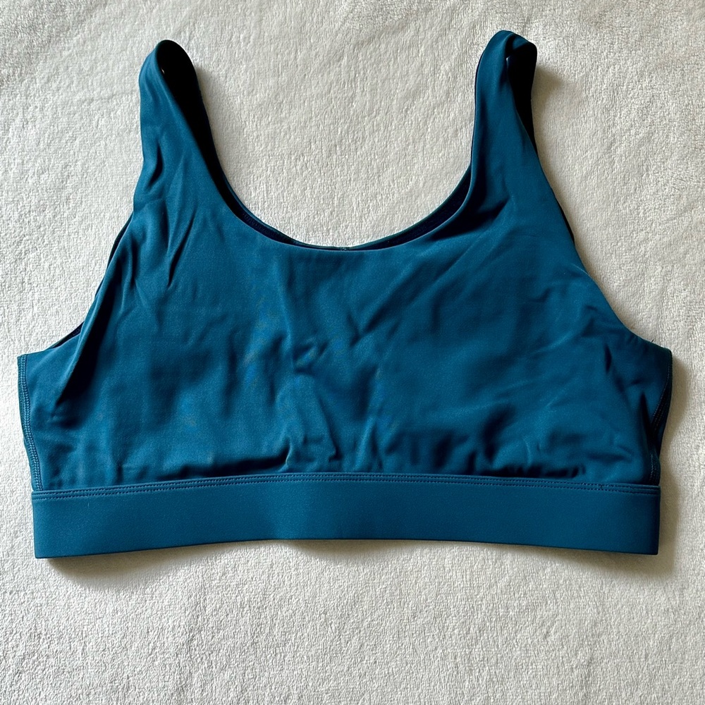Outdoor Voices Marine Blue Sports Bra Size Large